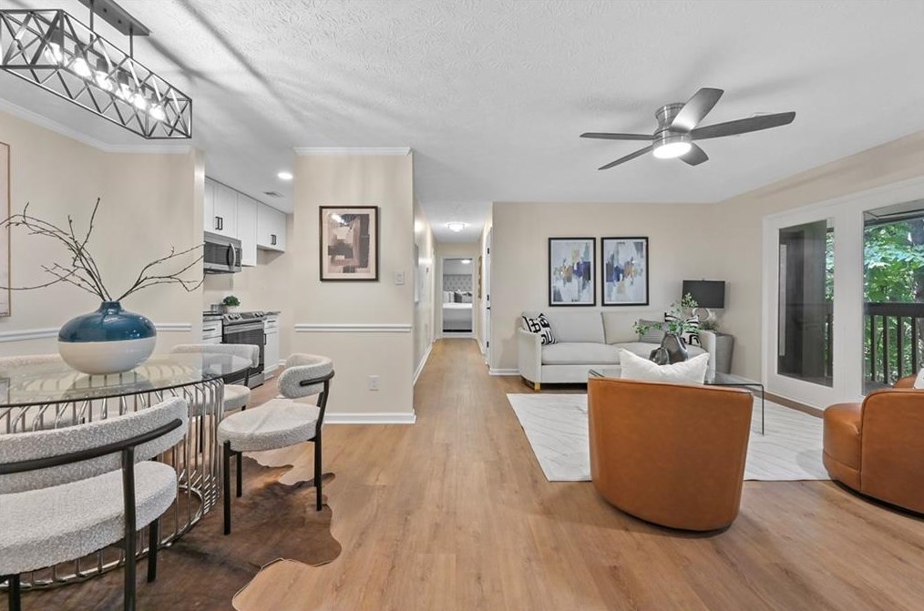 510 Tuxworth Cir, Decatur GA  30033-5618 exterior