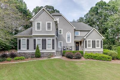 104 Chablis Court, Braselton, GA 30517 - Photo 1