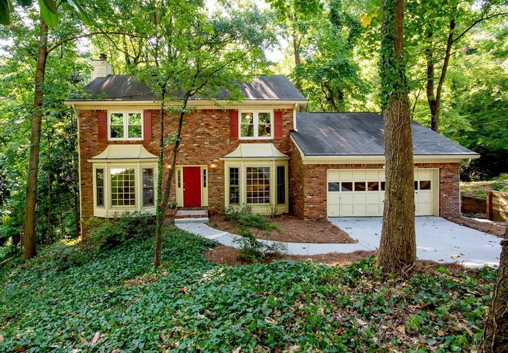 3918 Harts Mill Ln, Atlanta, GA 30319-1854