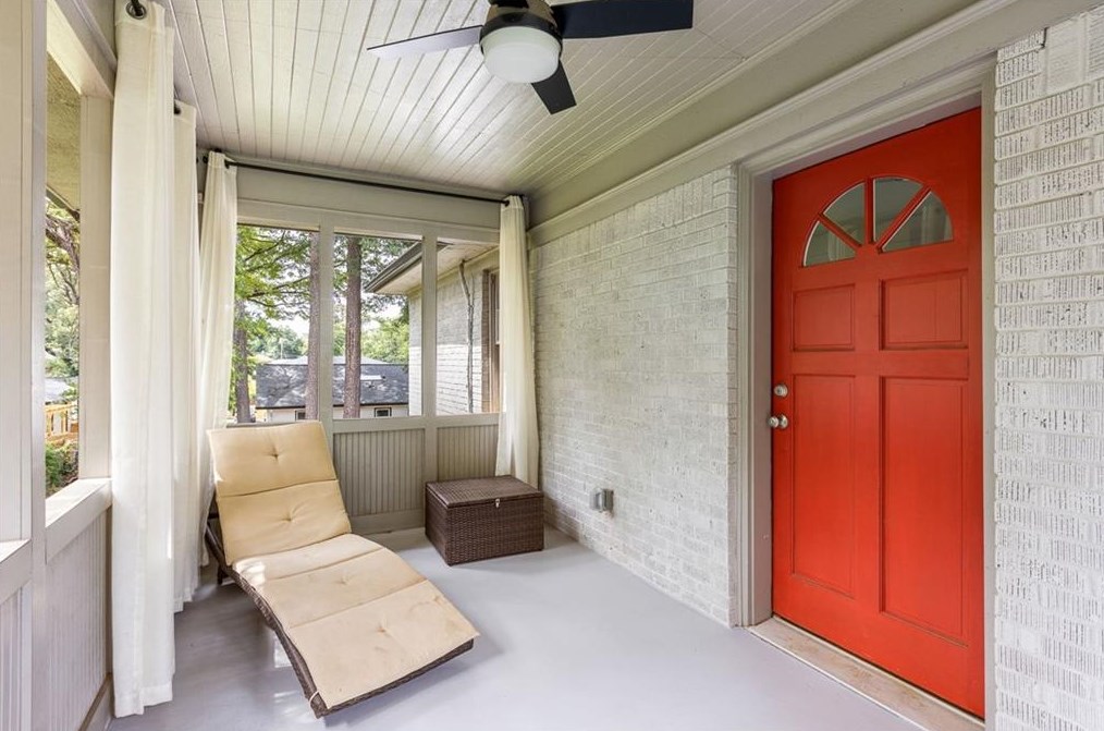 1971 Valencia Rd, Decatur GA  30032-5273 exterior