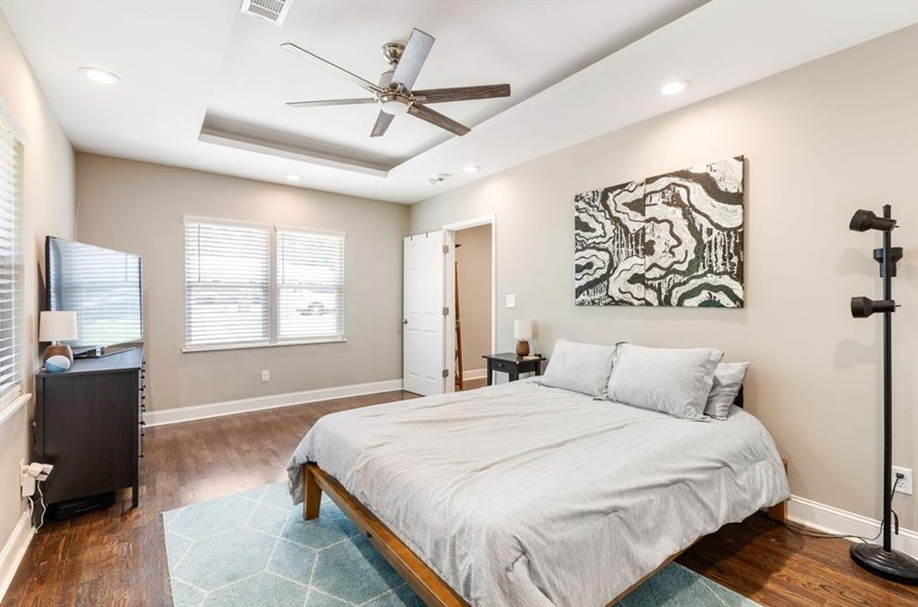 1971 Valencia Rd, Decatur GA  30032-5273 exterior