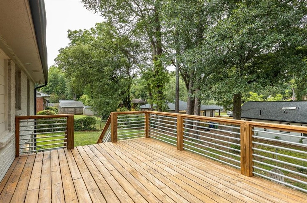 1971 Valencia Rd, Decatur GA  30032-5273 exterior