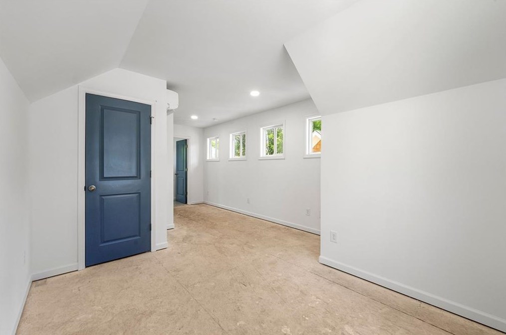 210 Commerce Dr, Decatur GA  30030-1966 exterior