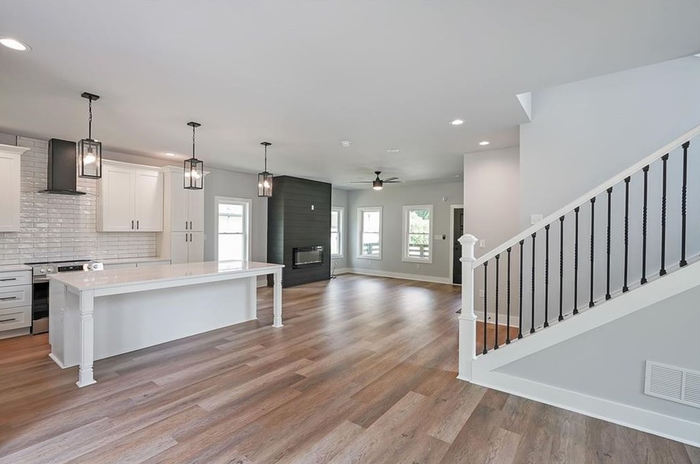 874 Grand Ave, Atlanta GA  30318-4707 exterior