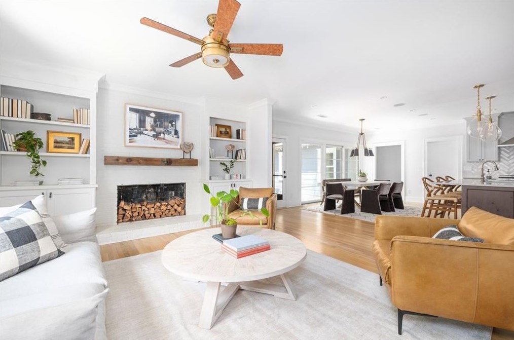 223 Woodlawn Ave, Decatur GA  30030-2312 exterior