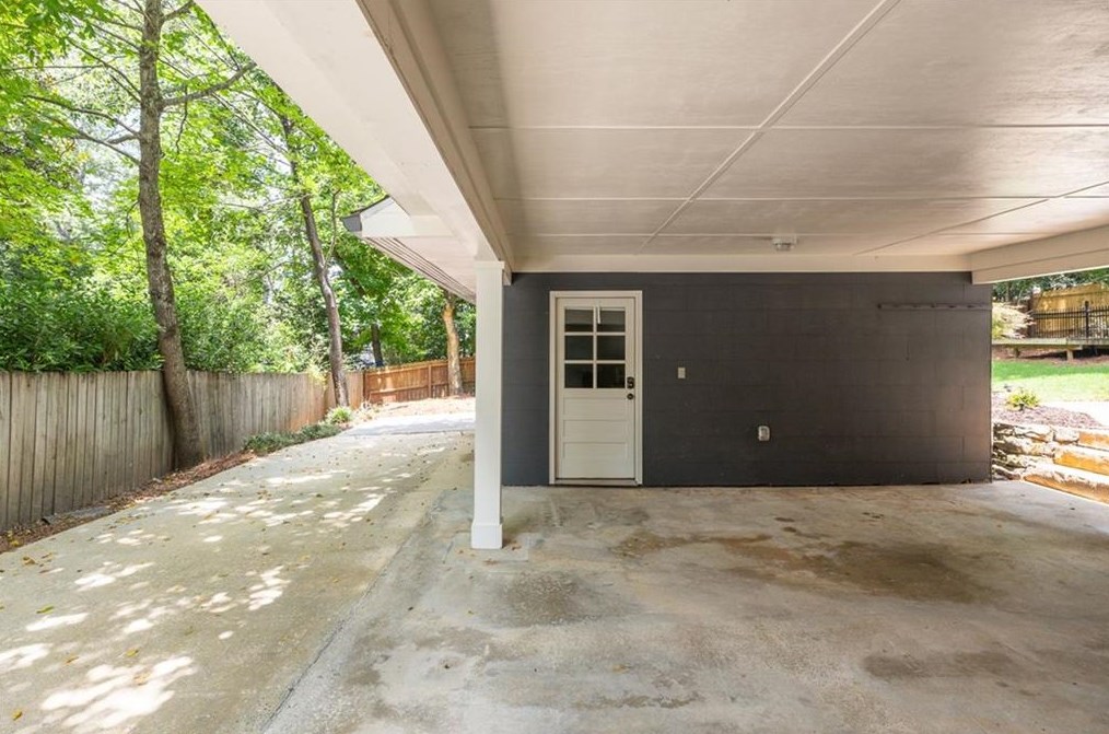 223 Woodlawn Ave, Decatur GA  30030-2312 exterior