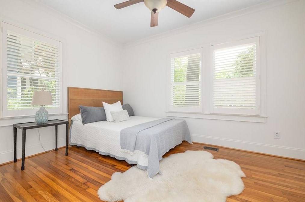 223 Woodlawn Ave, Decatur GA  30030-2312 exterior