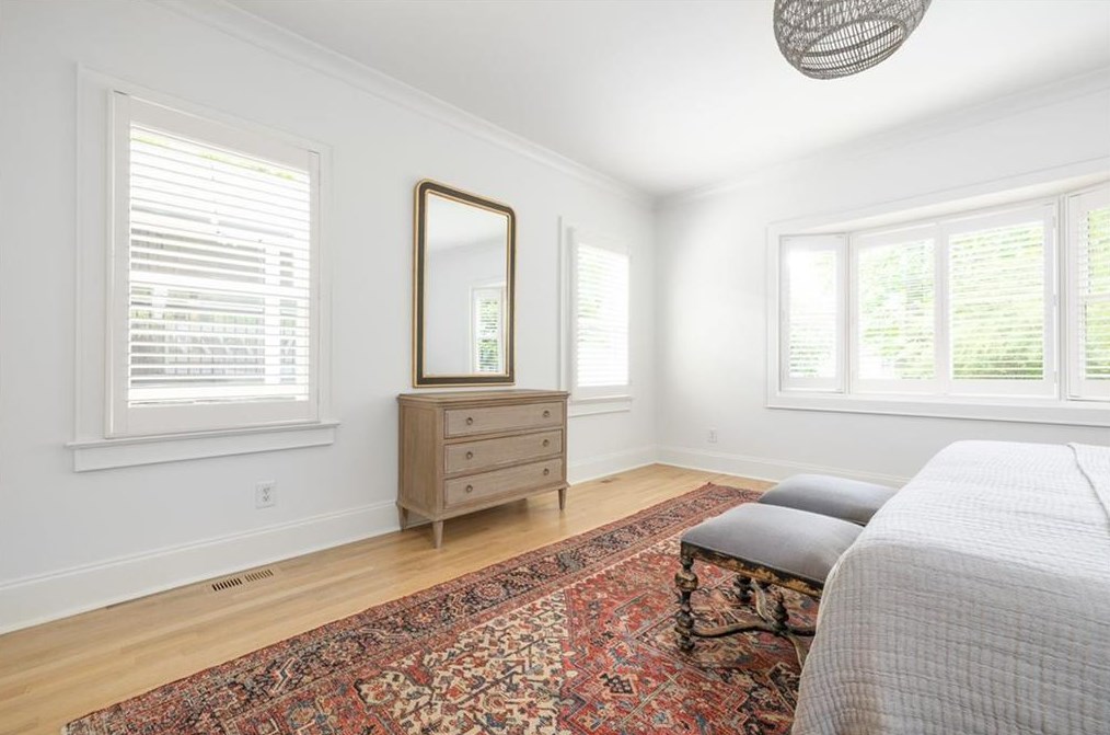 223 Woodlawn Ave, Decatur GA  30030-2312 exterior