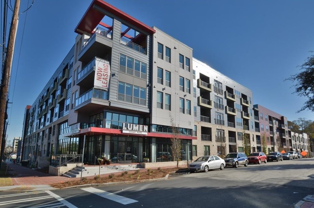 465 Memorial Dr, Atlanta GA  30312-2247 exterior