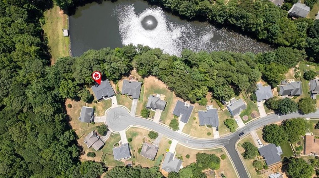412 Antler Ln, Suwanee, GA 30024-4158