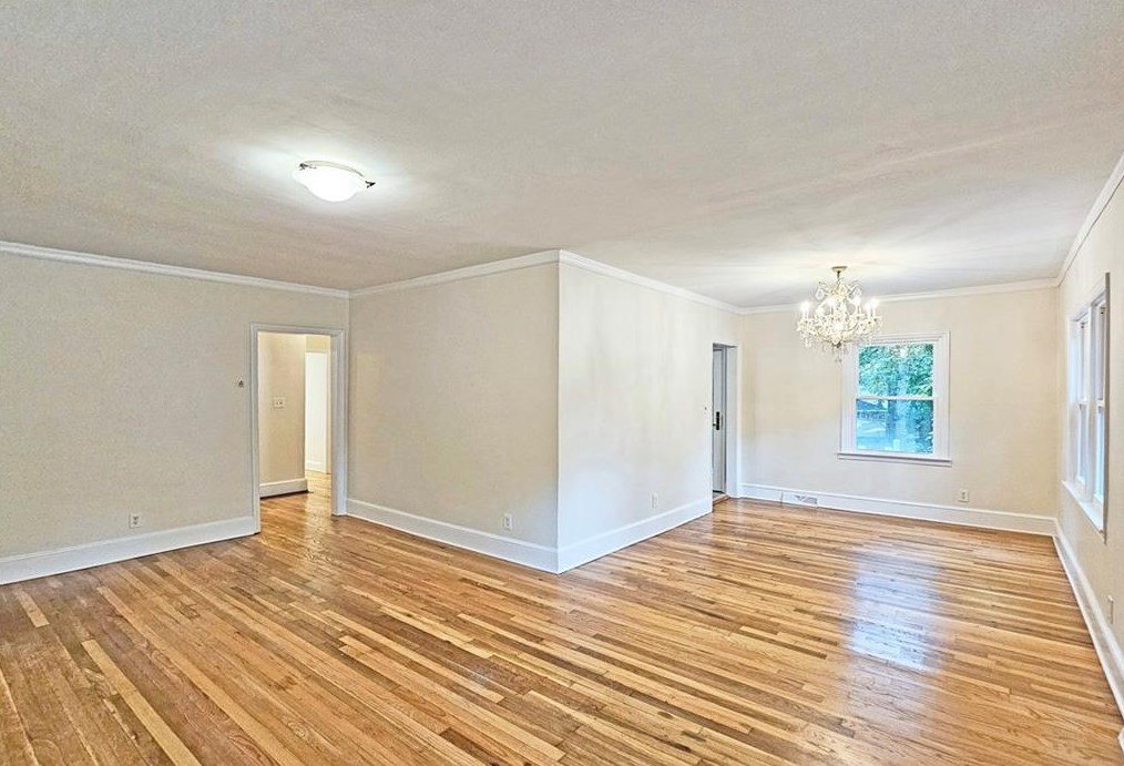 330 Ansley St, Decatur GA 30030-5215 exterior