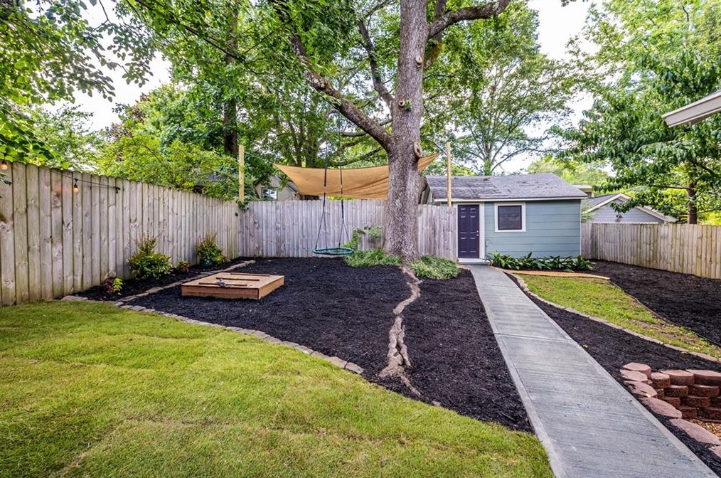 222 Drexel Ave, Decatur GA  30030-2838 exterior