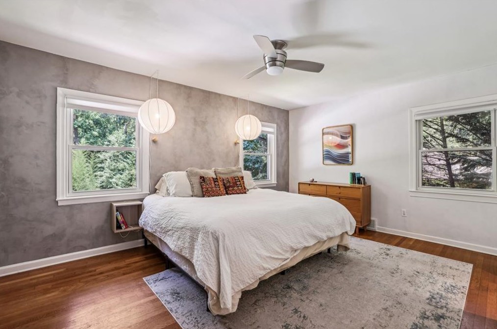 1142 Vistavia Cir, Decatur GA  30033-3418 exterior