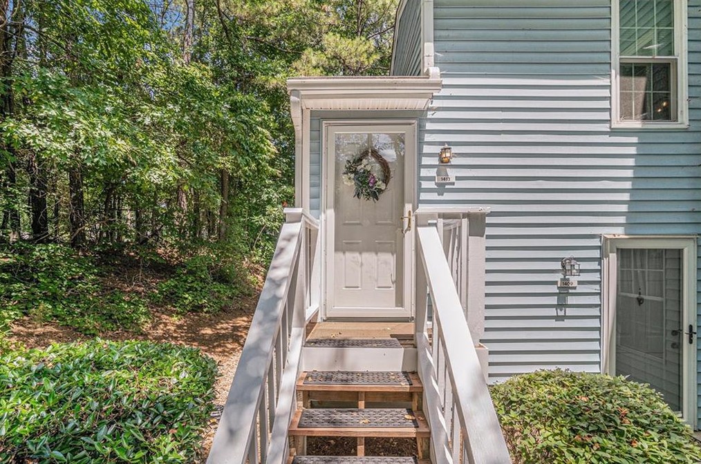 1413 Glenleaf Dr, Norcross, GA 30092