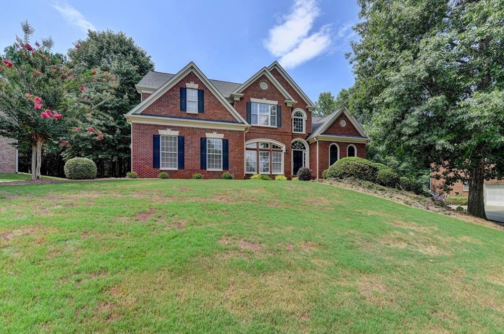 321 Bournemouth Dr, Suwanee, GA 30024-7521