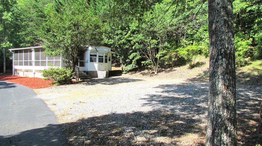 270 Camptown Trail, Cleveland, GA 30528