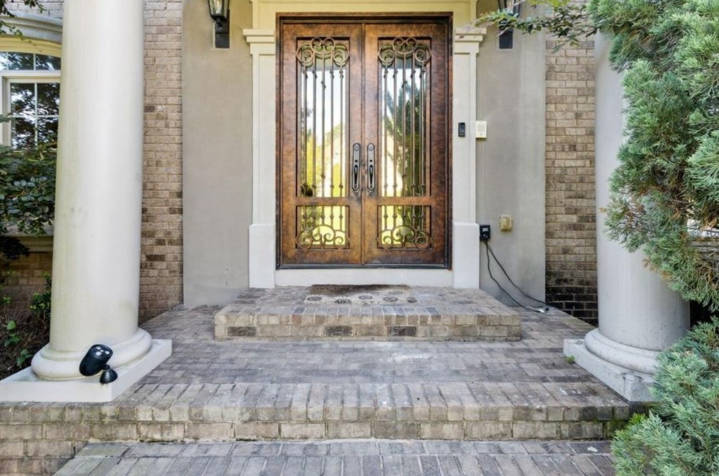 4527 Mossey Dr, Lithonia, GA 30038-7724