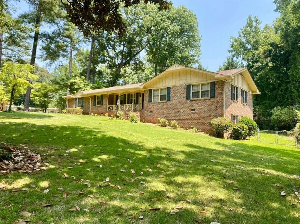 3146 E Chapel Cir, Decatur, GA 30034