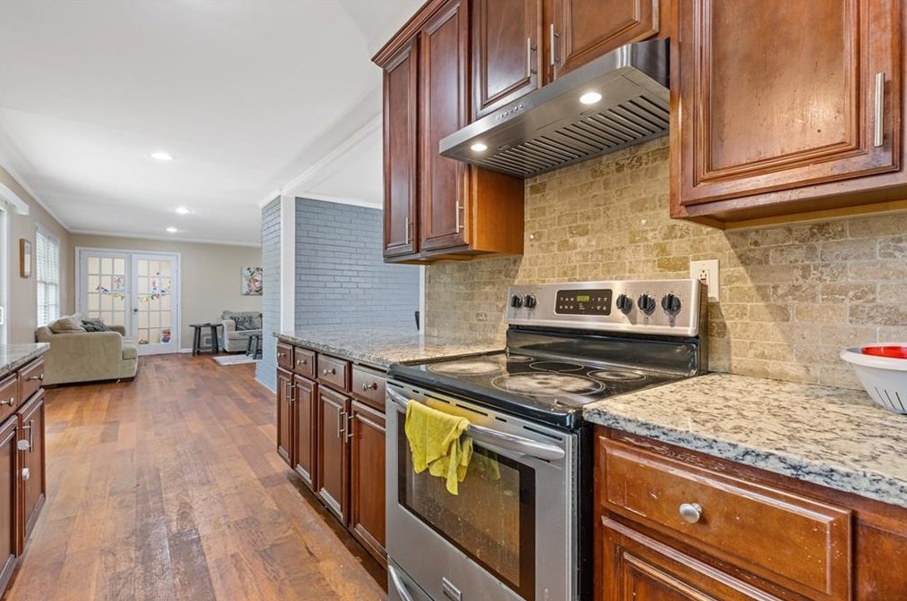 2547 Andover Dr, Atlanta GA  30360-1923 exterior