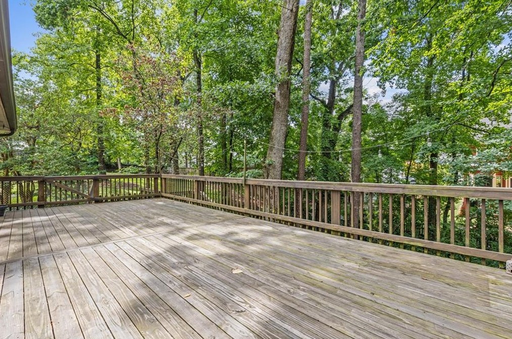 2547 Andover Dr, Atlanta GA  30360-1923 exterior