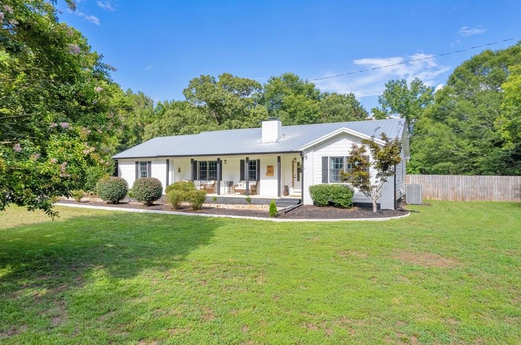 9597 Hwy 334, Nicholson, GA 30565