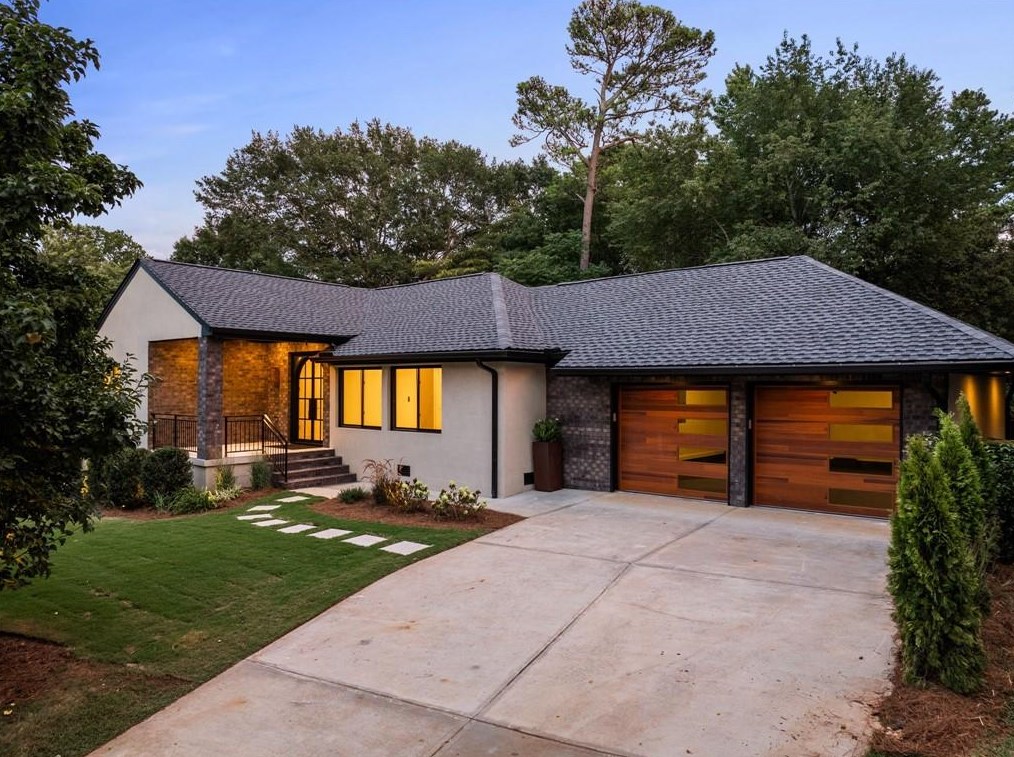 1807 Coventry Rd, Decatur GA  30030-1013 exterior