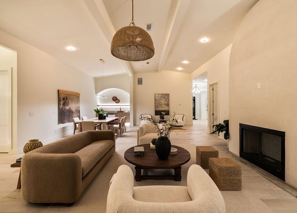 1807 Coventry Rd, Decatur GA  30030-1013 exterior