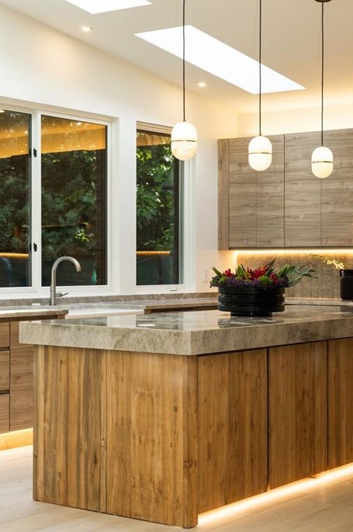 1807 Coventry Rd, Decatur GA  30030-1013 exterior