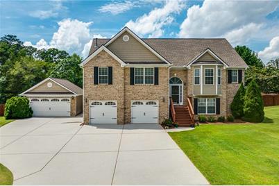 981 Golden Meadows Lane, Loganville, GA 30052 - Photo 1