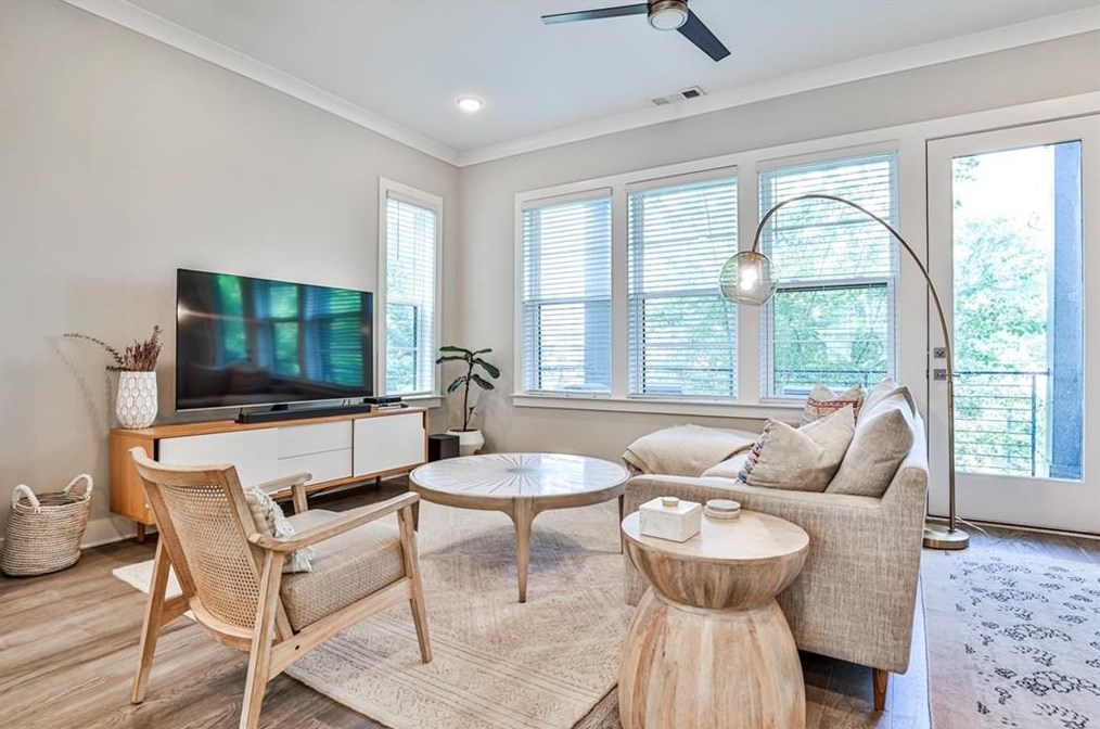 66 Rogers St, Atlanta GA 30317-1018 exterior