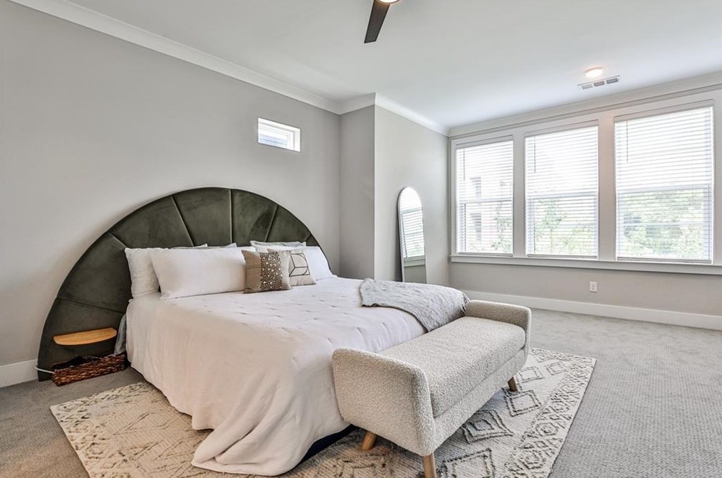 66 Rogers St, Atlanta GA 30317-1018 exterior