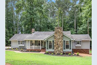 130 Patricia Lane, Fayetteville, GA 30214 - Photo 1