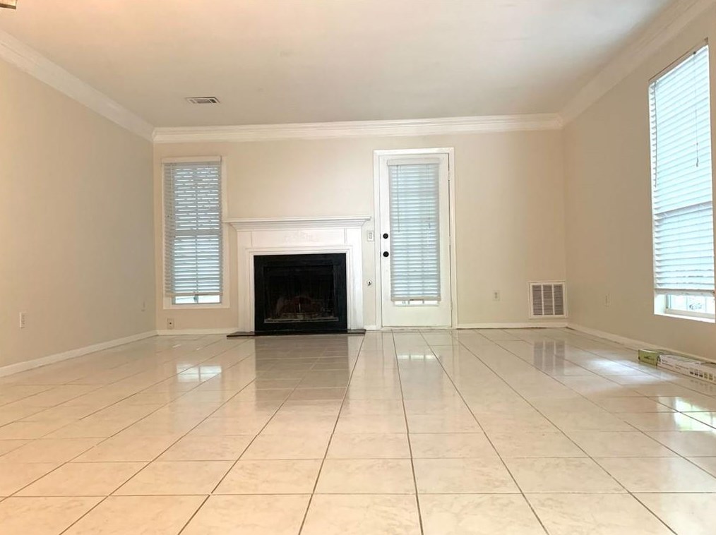 6650 Wellington Sq, Norcross, GA 30093