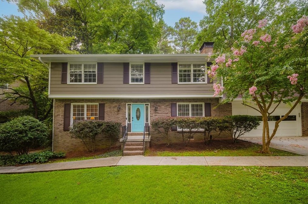 3993 Menlo Dr, Atlanta GA  30340-5117 exterior