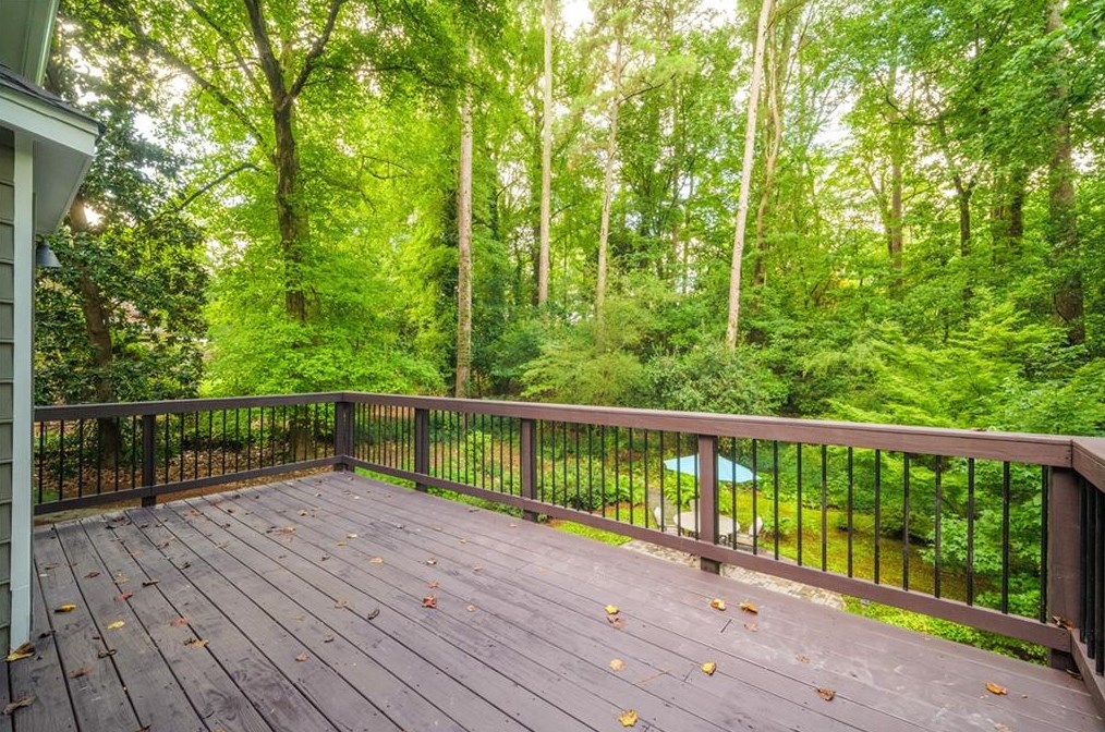 3993 Menlo Dr, Atlanta GA  30340-5117 exterior