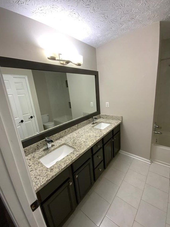 1261 Vintage Pointe Dr, Lawrenceville GA 30044-3277 exterior