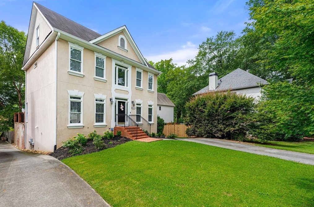 1137 Pine Grove Ave Ne, Atlanta, GA 30319