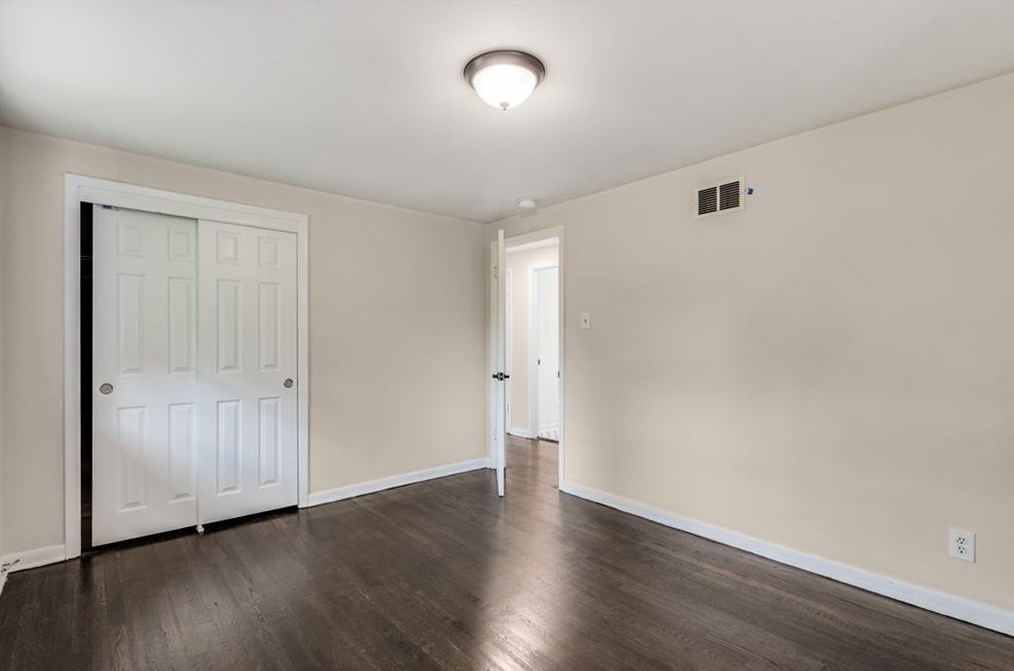 216 Superior Ave, Decatur GA  30030-1815 exterior