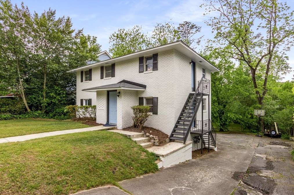 216 Superior Ave, Decatur GA  30030-1815 exterior