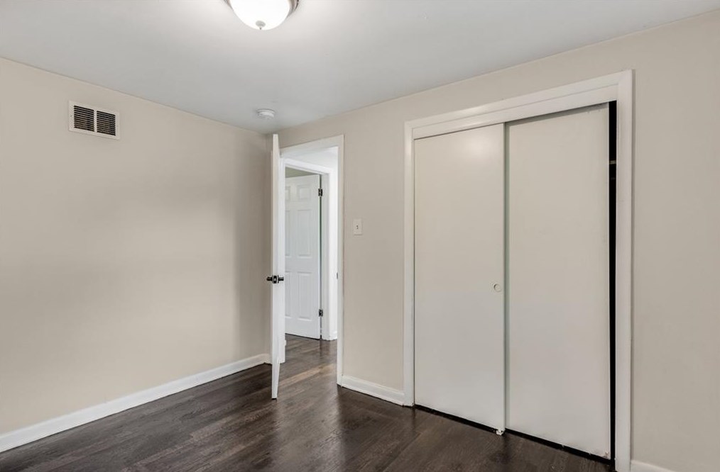 216 Superior Ave, Decatur GA  30030-1815 exterior