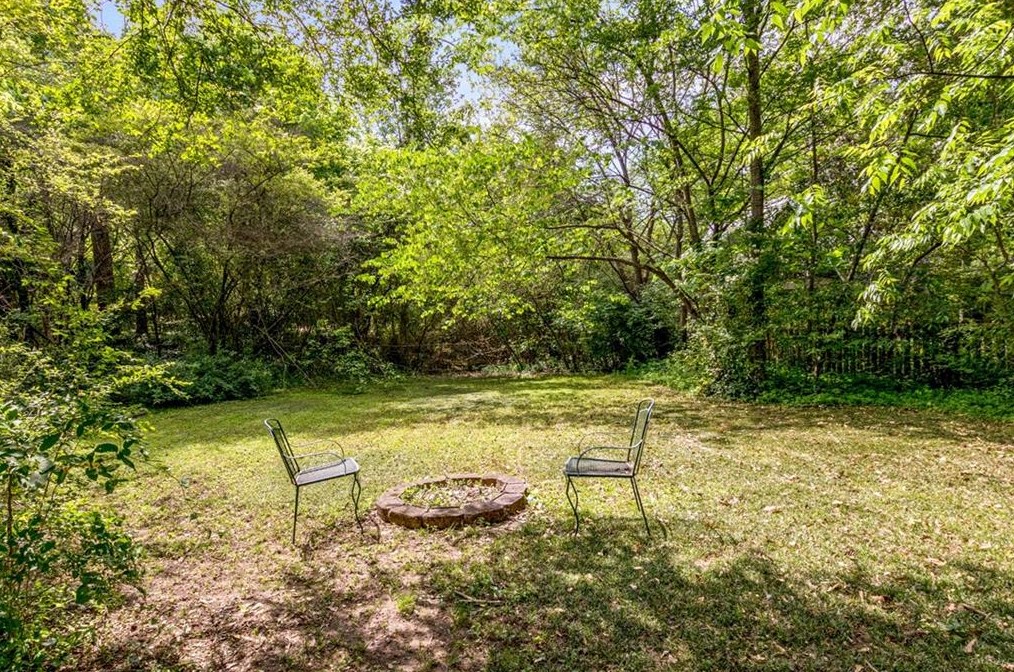 216 Superior Ave, Decatur GA  30030-1815 exterior