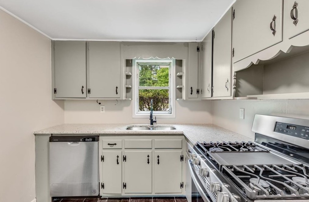 216 Superior Ave, Decatur GA  30030-1815 exterior