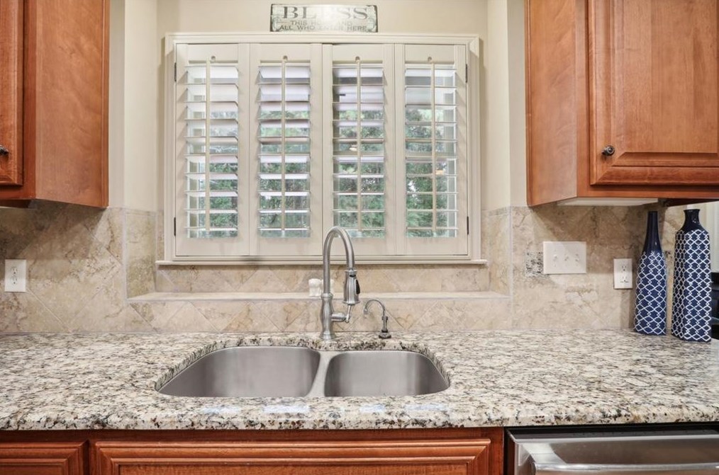 6410 Little Ml Rd, Gainesville GA 30506-4739 exterior