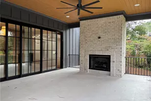 180 Thompson Pl, Roswell, GA 30075 - Photo 18