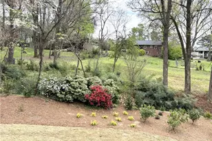 180 Thompson Pl, Roswell, GA 30075 - Photo 36