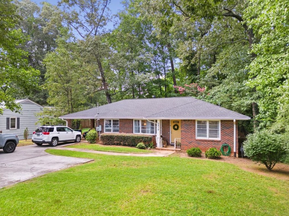 3210 Druid Hills Rd, Decatur GA  30033-2740 exterior