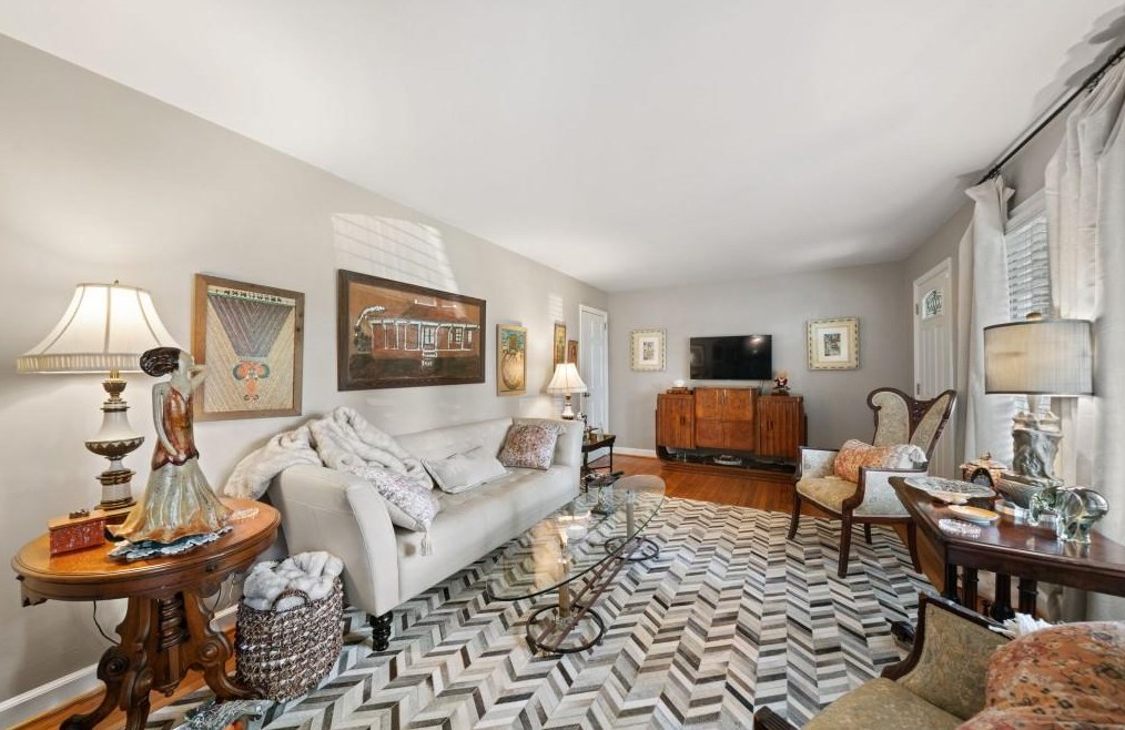 3210 Druid Hills Rd, Decatur GA  30033-2740 exterior