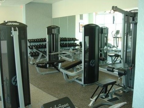 950 Peachtree St, Atlanta GA  30309-3862 exterior