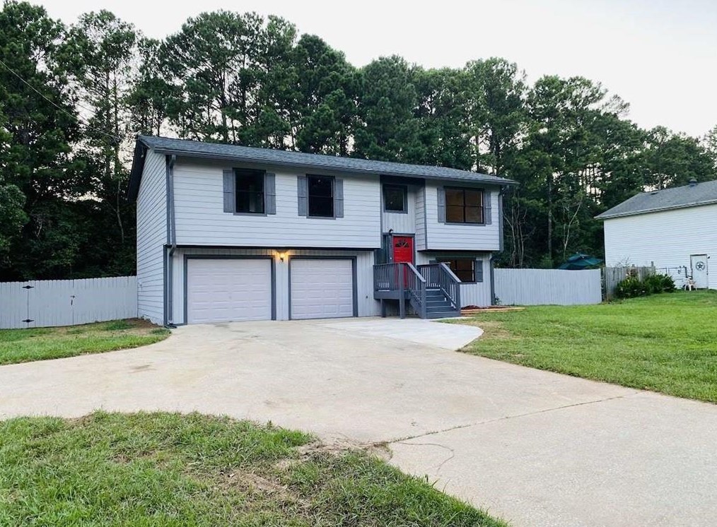 2695 Frank Ln, Douglasville, GA 30135