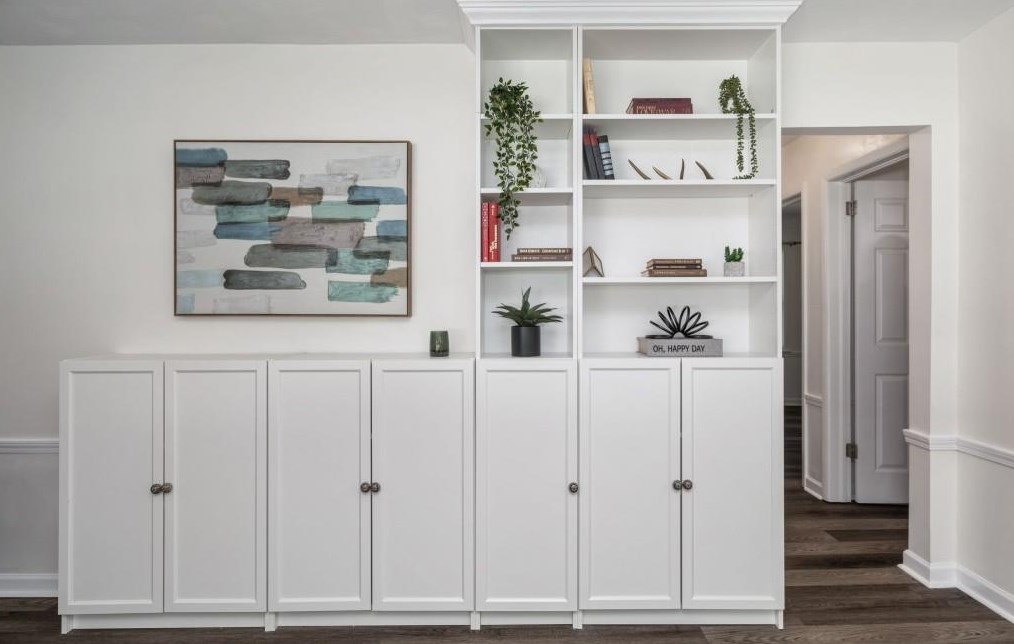 2052 Shamrock Dr, Decatur GA  30032-5953 exterior